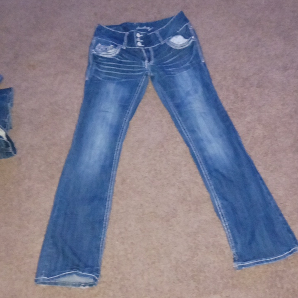 Boot cut jeans
